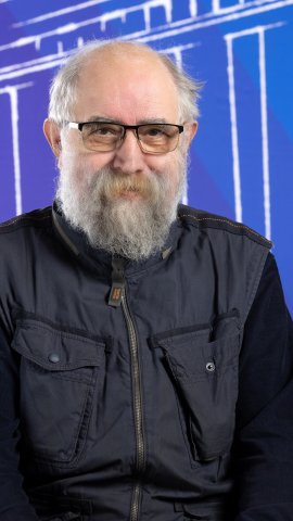 MR Jüri Parik